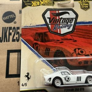 2026 HOT WHEELS CAR CULTURE SOLID CAR CASE - FERRARI GTO - VINTAGE RACING